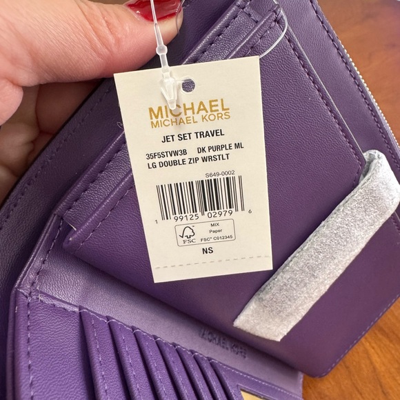 Michael Kors Purple Tote and Wallet Set - Picture 13 of 13